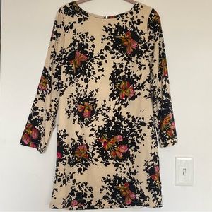 Floral sheath dress size medium